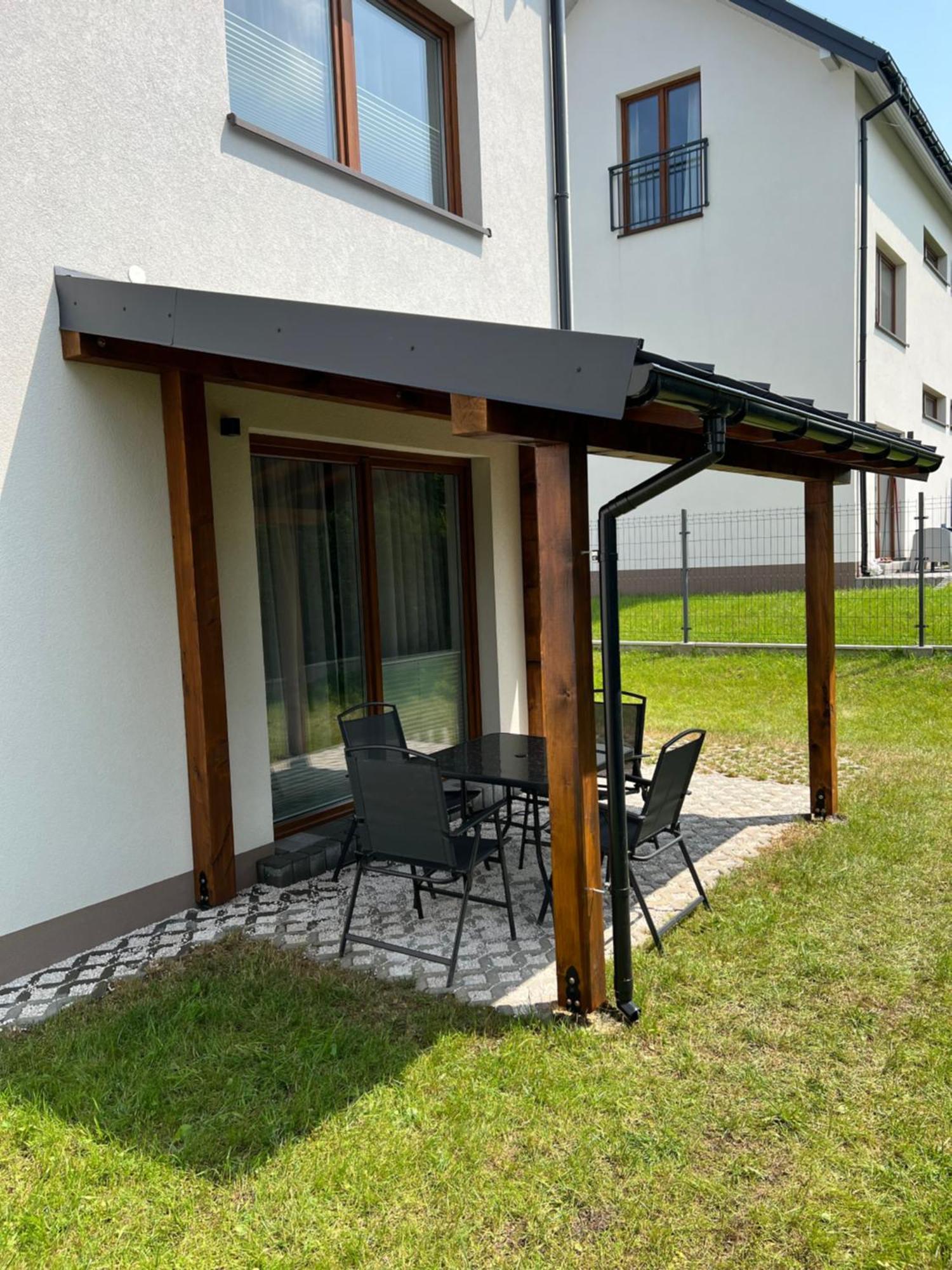 Ms House *